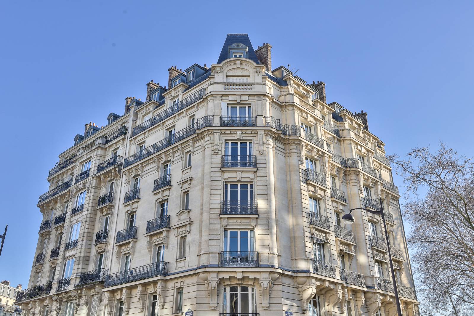 1 bis Boulevard Edgar Quinet, 75014 Paris - appartement familial à rénover vendu par notre agence immobilière Paris 6ème Century 21 Assas Raspail